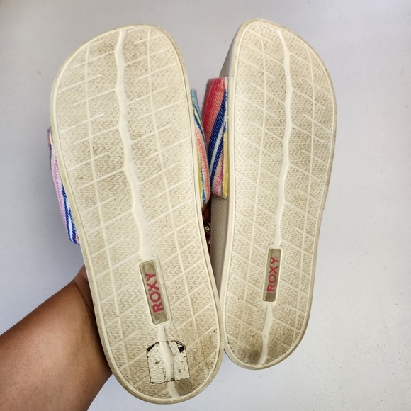 Roxy Slippy Terry Cloth Slides Sandals White Pink Rainbow Stripe Size 7 Womens - Picture 6 of 7